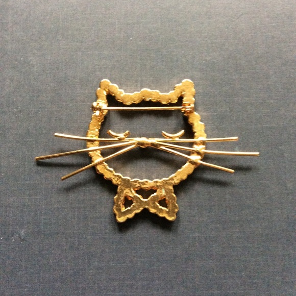 Sweet Jewelled Cat Brooch.😺 - Picture 3 of 9